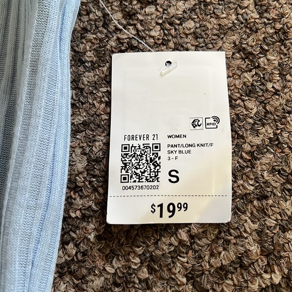 Forever 21 soft flare pant - Picture 3 of 5